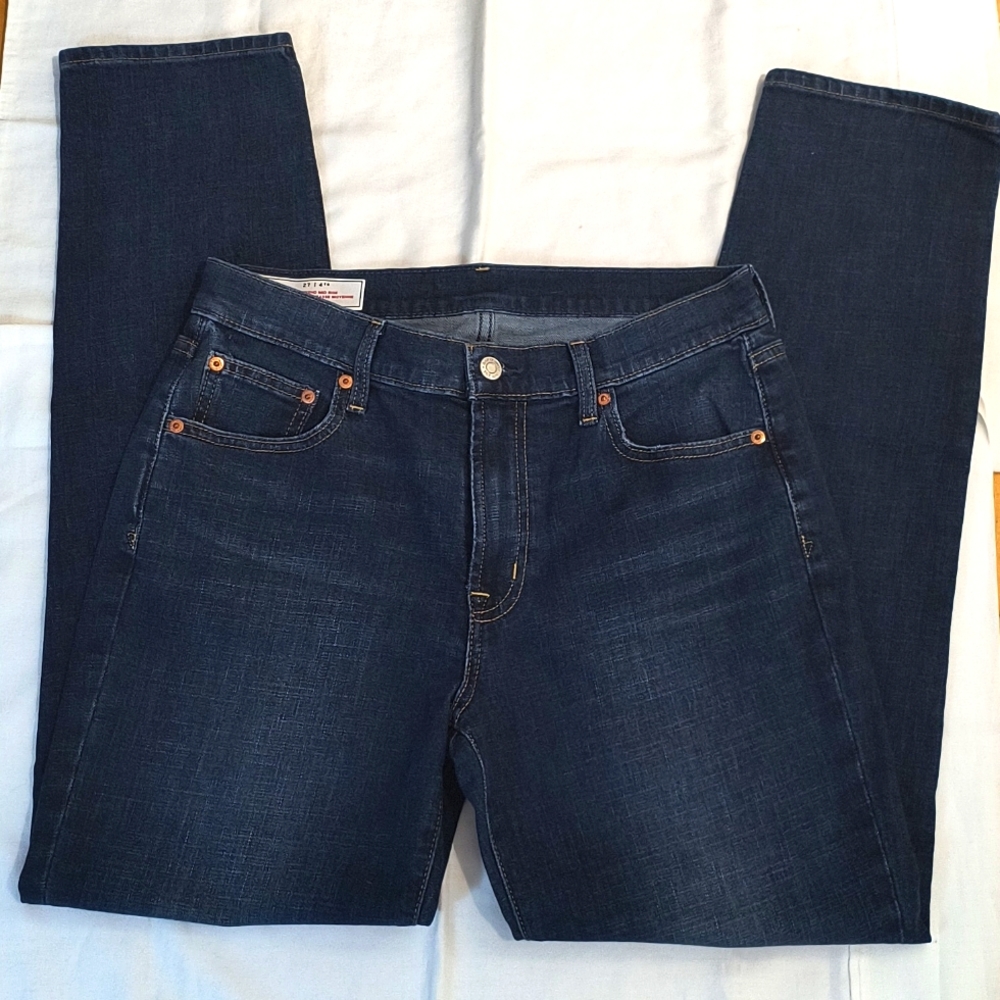 GAP girlfriend mid-rise straight-cut dark-wash 27"/30"